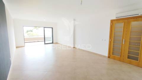 Apartamento t2 com vista mar olhão