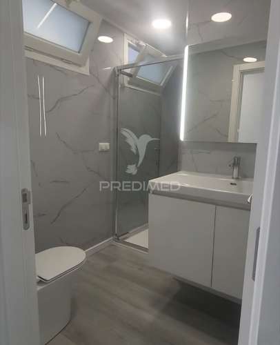 Apartamento t2 em oeiras – com varanda, arrecadação e excelente localização!