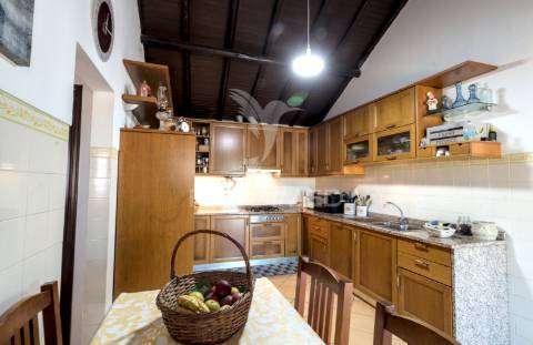 Casa rústica t3 em marinhais