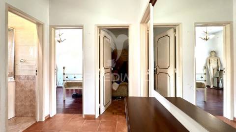 Apartamento t2 em sarrilhos pequenos