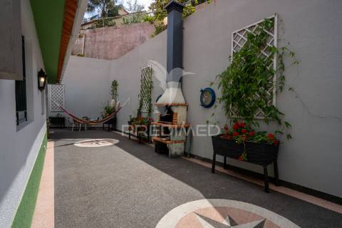 Vivenda exclusiva com uma vista panorâmica para a baía do funchal