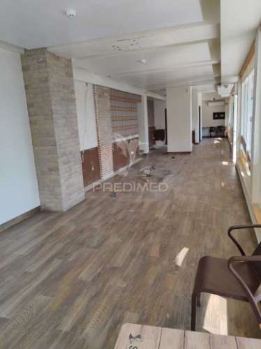 Loja em alcobaça com potencial para habitação