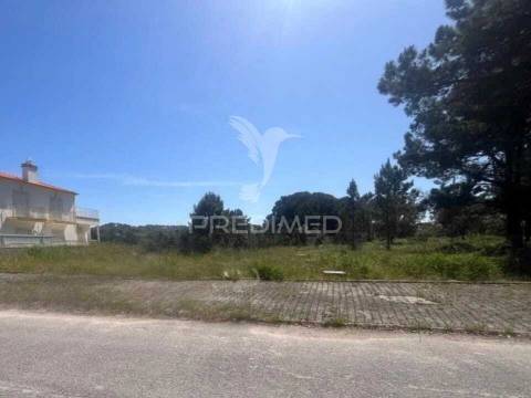 Moradia isolada de  em construção com piscina,sesimbra.