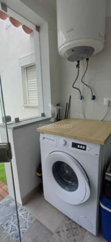 Moradia t2 remodelada em santana da carnota (alenquer)