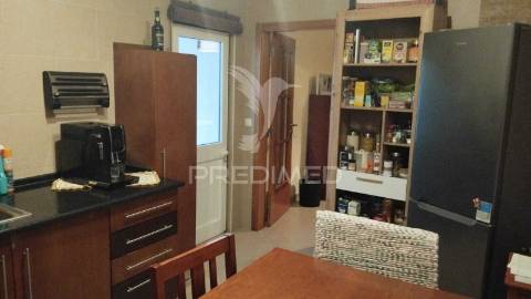 Moradia t4 com garagem- grândola