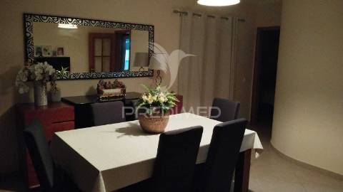 Moradia t4 com garagem- grândola