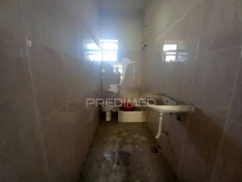 T1 para remodelar na baixa da banheira
