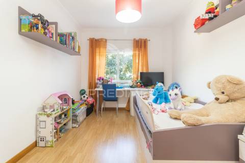 Vende se t2  setúbal (fonte lavra) 249000€