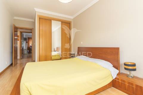Vende se t2  setúbal (fonte lavra) 249000€