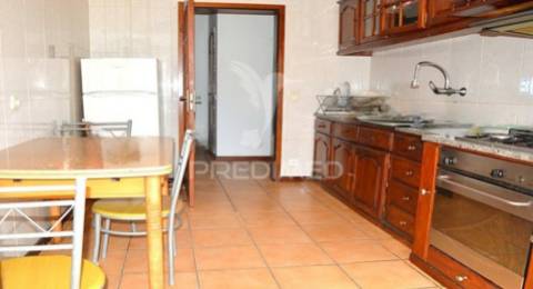 Apartamento t2 em esgueira