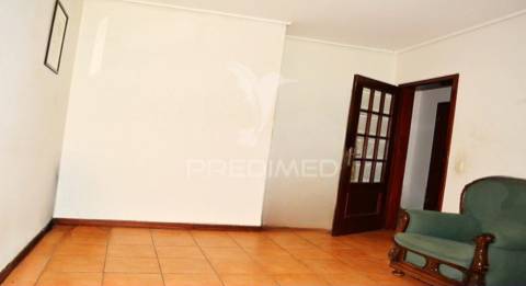 Apartamento t2 em esgueira