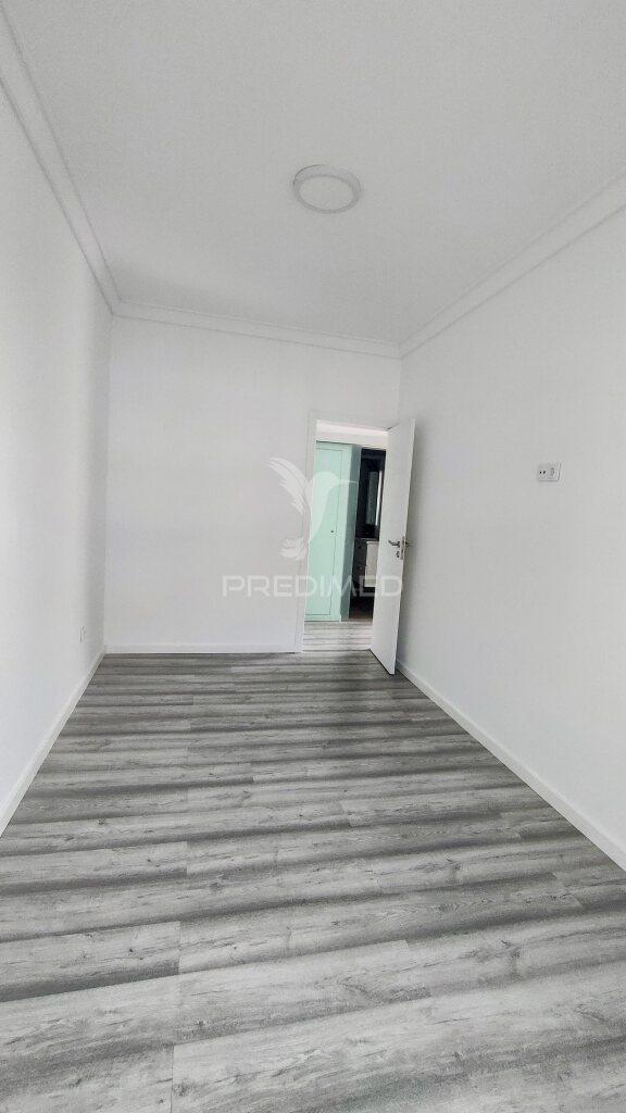 T1 em zona privilegiada de lisboa, junto ao jardim constantino