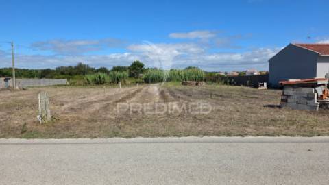 Comprar terreno no refúgio perfeito entre campo, lagoa e mar ✨
