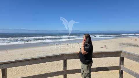 Comprar terreno no refúgio perfeito entre campo, lagoa e mar ✨
