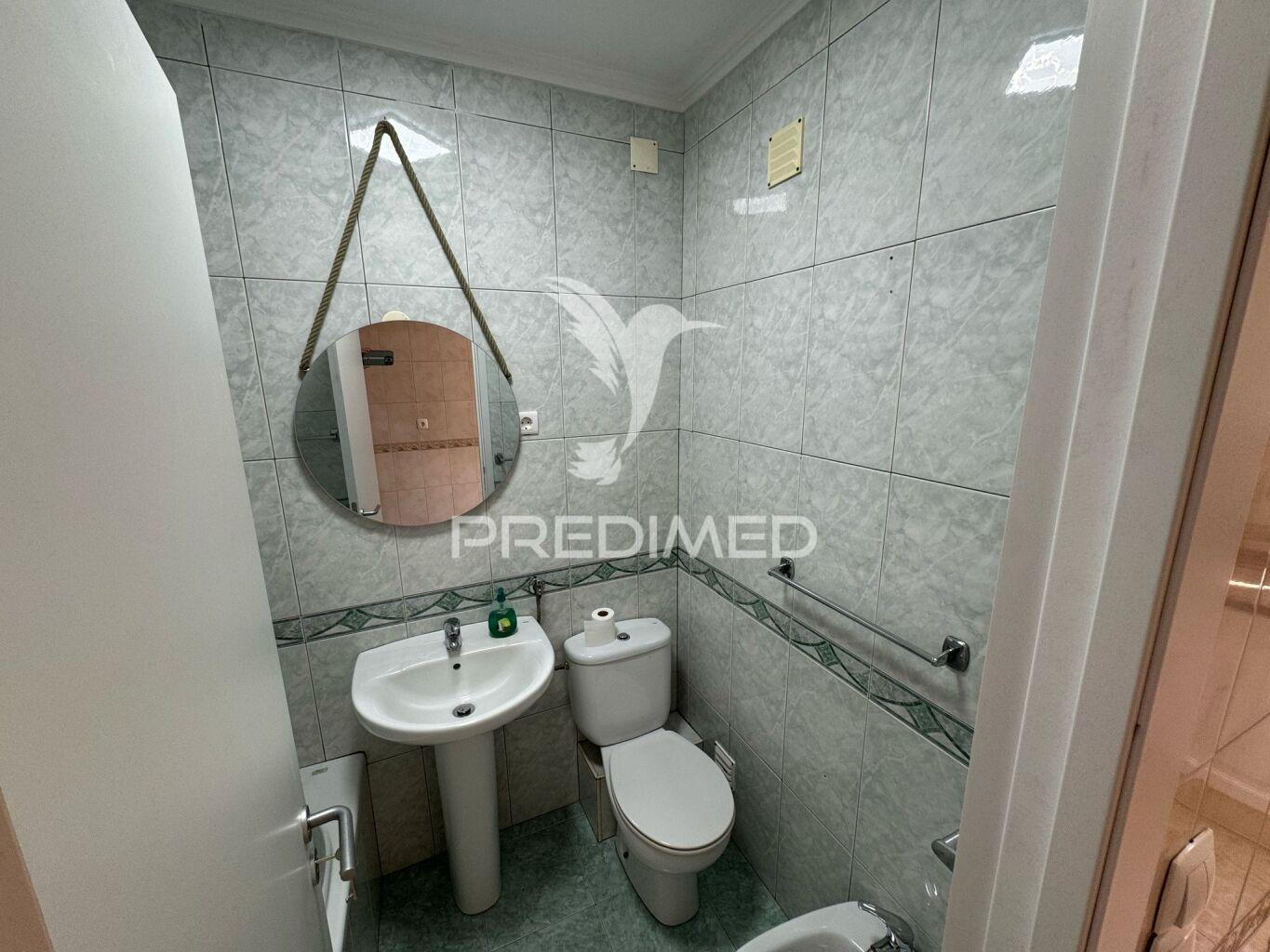 Apartamento t2 para arrendar em olivais