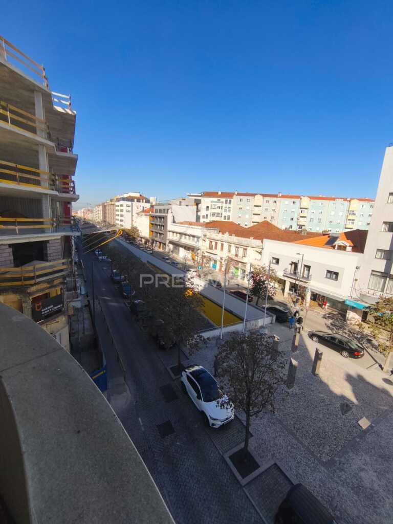 Fantastico t3 na avenida dr lourenço peixinho