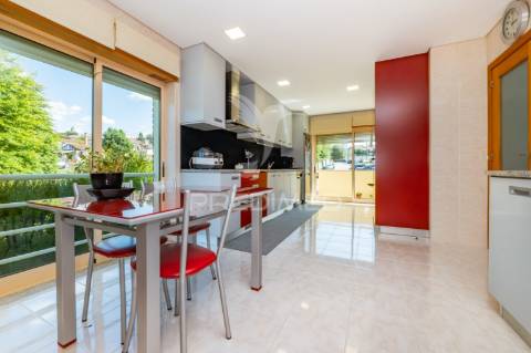 Moradia t4 com piscina - real, dume e semelhe