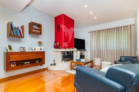Moradia t4 com piscina - real, dume e semelhe