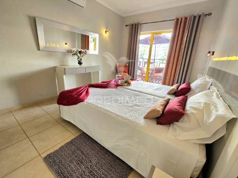 Apartamento t1, a 200 metros da praia da rocha, algarve