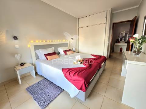 Apartamento t1, a 200 metros da praia da rocha, algarve