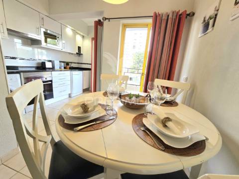 Apartamento t1, a 200 metros da praia da rocha, algarve