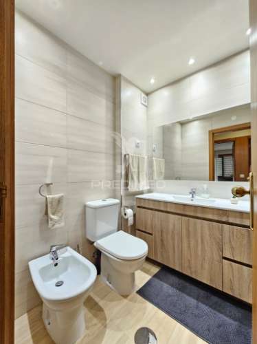 Apartamento t2 no castelo da maia  - localização e qualidade interior