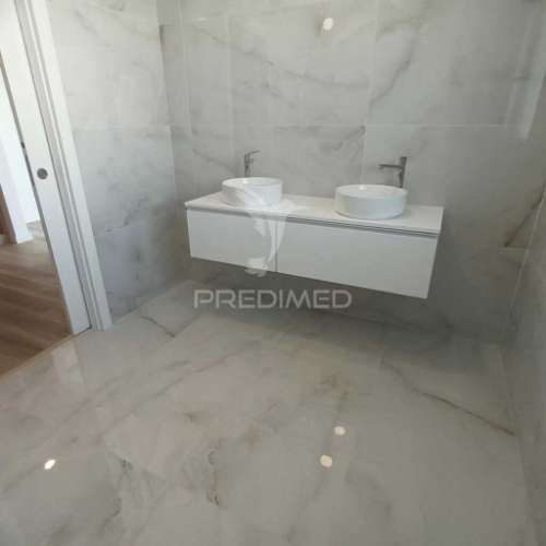 Moradia t4 nova na sobreda