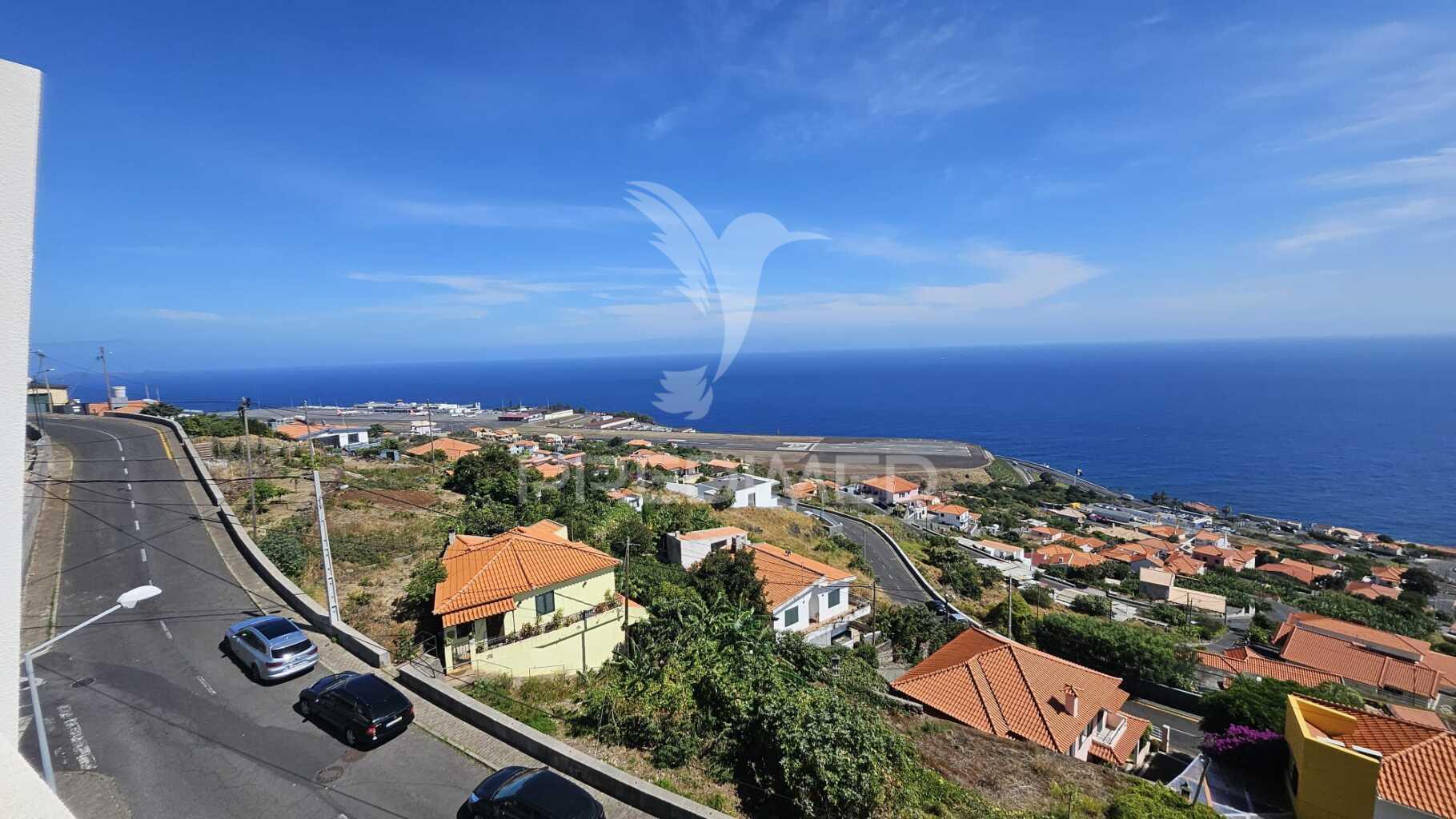 Apartamento t2 em santa cruz vista mar definitivo