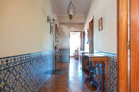 Apartamento t3, rossio ao sul do tejo – abrantes.