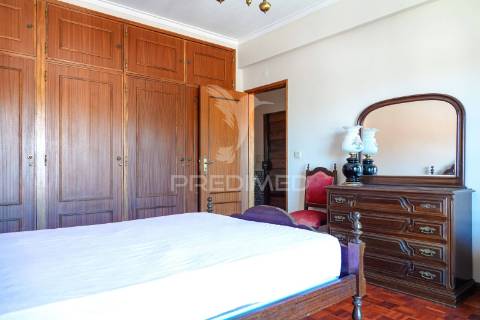 Apartamento t3, rossio ao sul do tejo – abrantes.