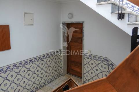 Apartamento t3, rossio ao sul do tejo – abrantes.