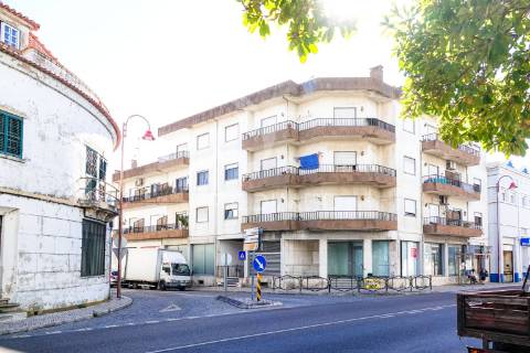 Apartamento t3, rossio ao sul do tejo – abrantes.