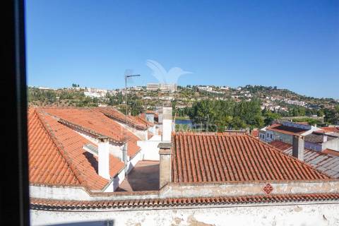 Apartamento t3, rossio ao sul do tejo – abrantes.