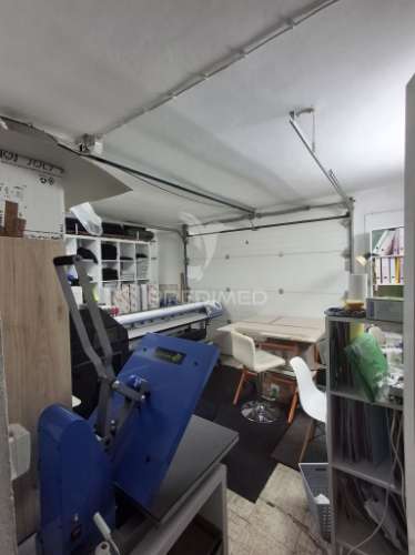 Moradia t2+1 com 2 quintais e garagem em beja