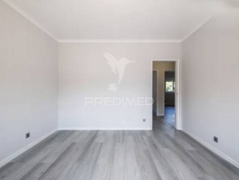 Moradia t3 com garagem renovada – argoncilhe