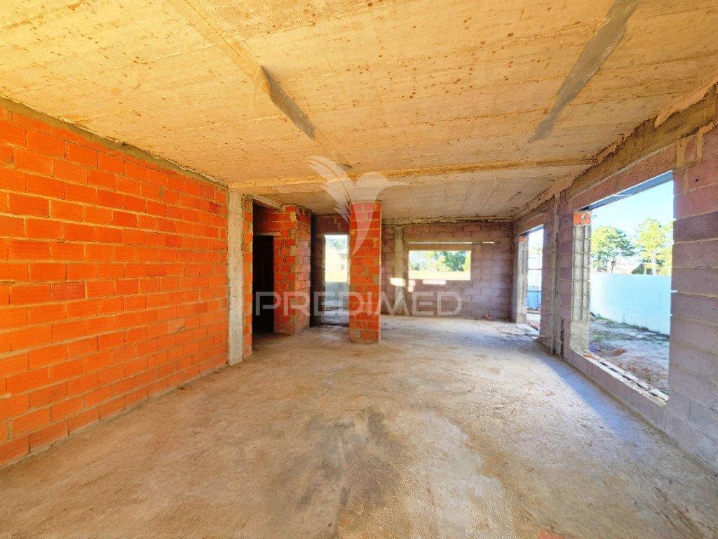 Moradia isolada t4, c/piscina e garagem, qta. marquesa iii