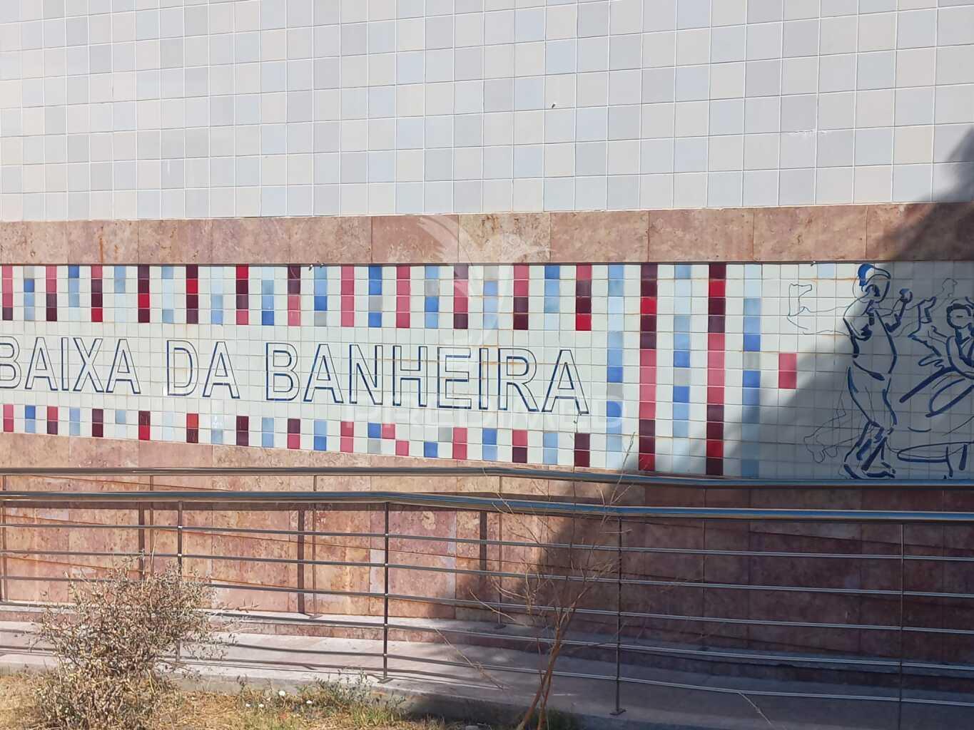 Apartamento t1 com terraço em remodelação – baixa da banheira