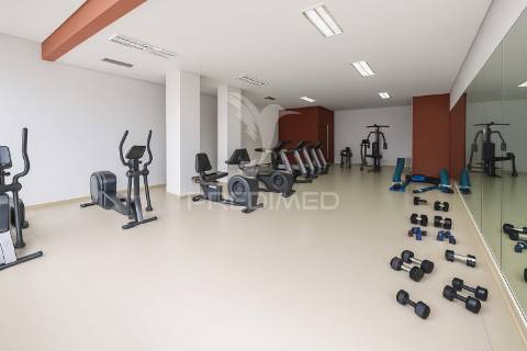 Vendo apartamento t2 nos piornais edificio concordia