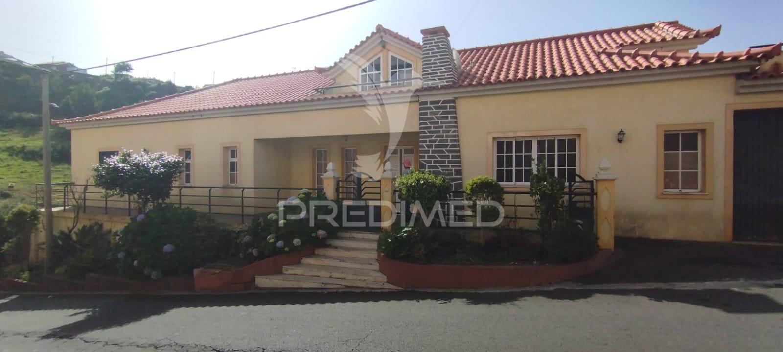 Moradia v3 com vista mar – canhas, ponta do sol