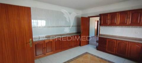 Moradia v3 com vista mar – canhas, ponta do sol