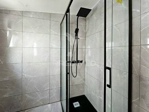 Moradia t2 renovada no centro de castro verde