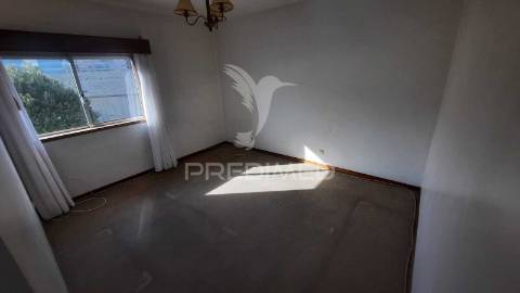 Apartamento t3 em rio tinto – próximo do metro