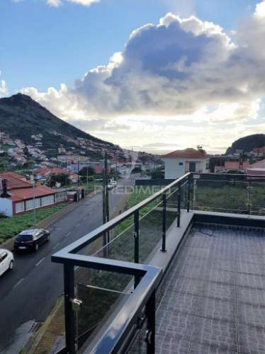 Excelente moradia t2 + 1 cidade de machico