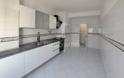 T2 em paio pires, seixal – oportunidade única para viver com qualidade!