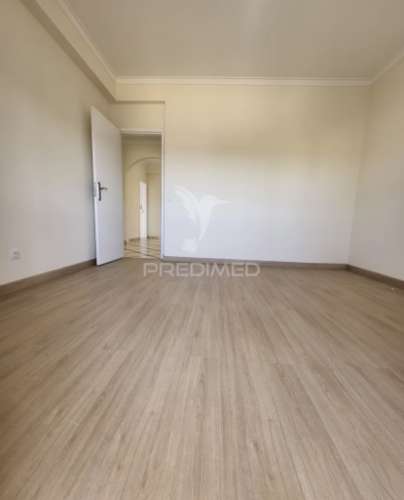 T2 em paio pires, seixal – oportunidade única para viver com qualidade!