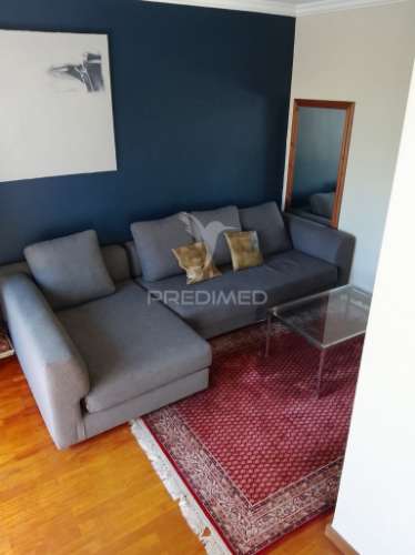 Apartamento t2 com terraço e garagem em matosinhos sul