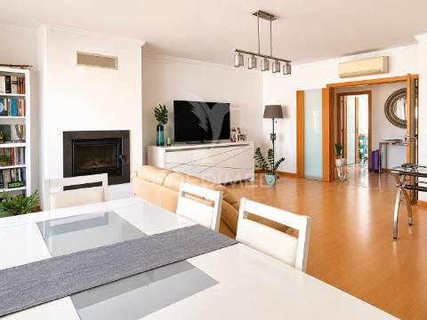 Apartamento t3 - com vista mar