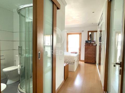 Apartamento t3 - com vista mar