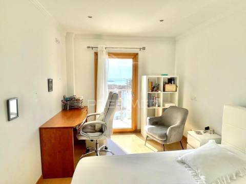 Apartamento t3 - com vista mar