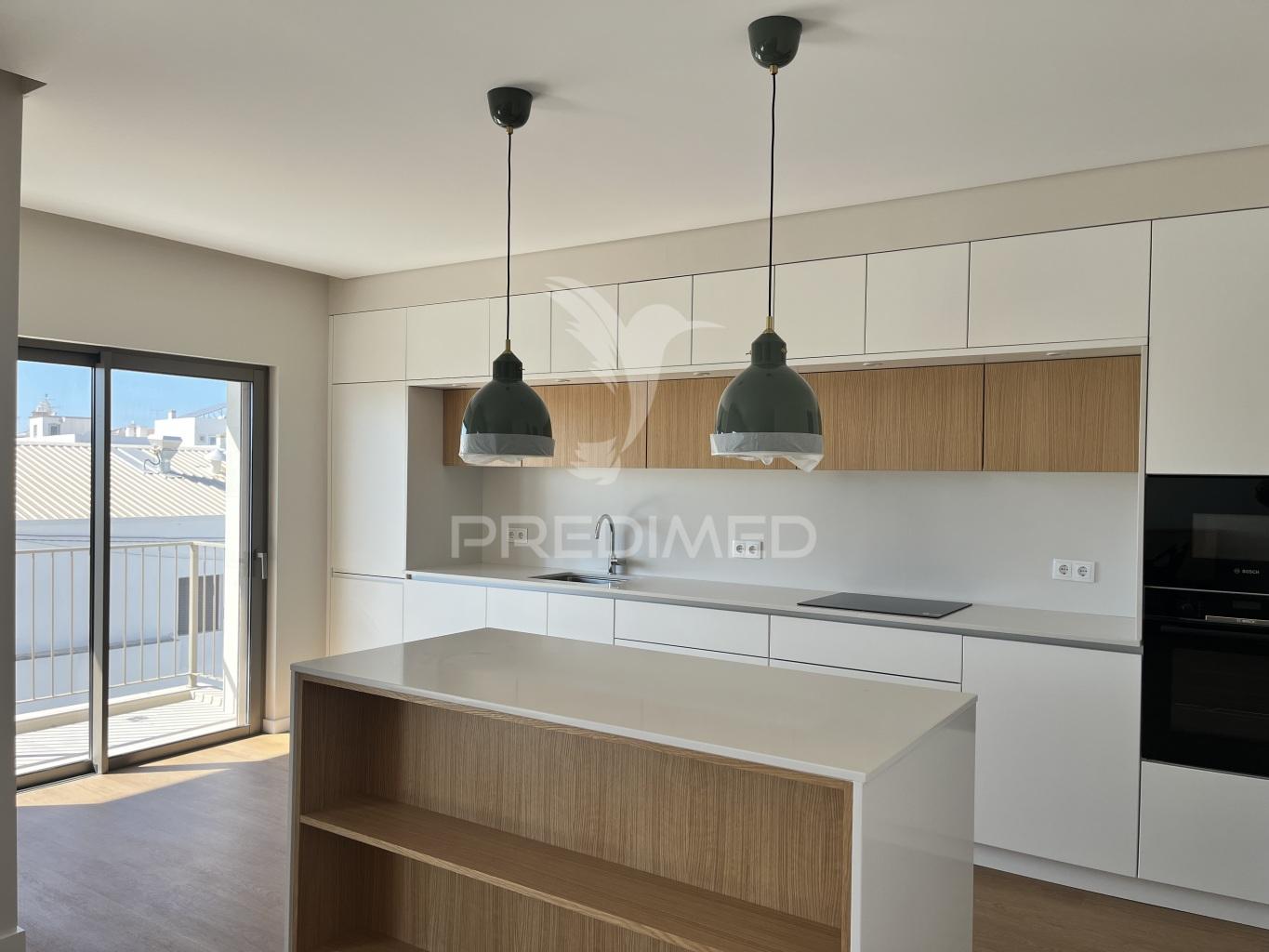 Apartamento t3 exclusivo na prestigiada baixa de olhão